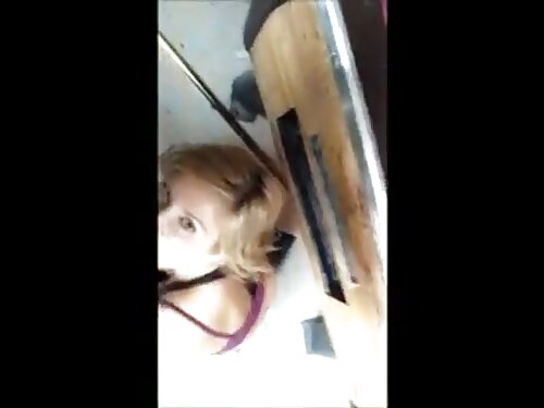 สาวน่ารักดูดกระเจี๊ย ...