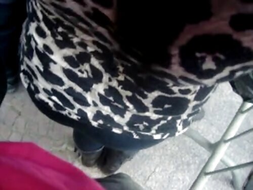 ในห้องลองเสื้อผ้า ฉั ...