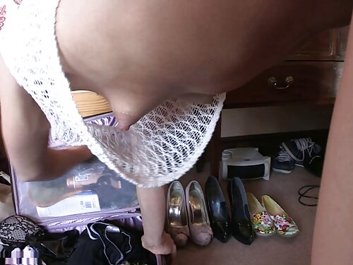 ฉันต้องการบ้านในตูด. ...