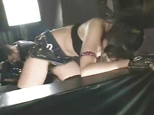 ฉันเรียกที่รักมาจูบห ...